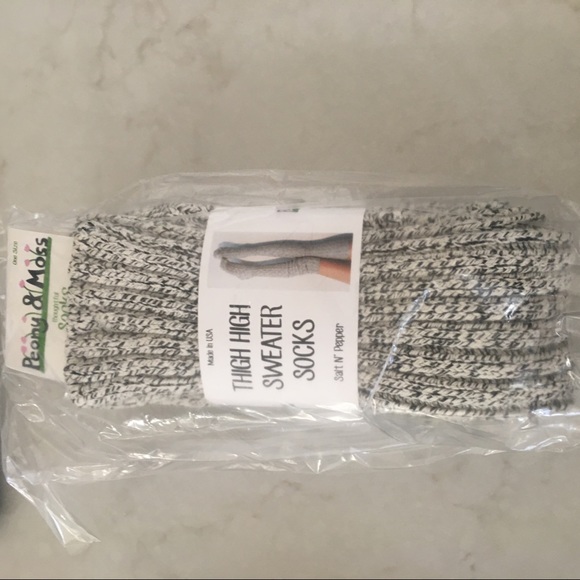 Light Grey Marled Cable Thigh Highs - Picture 4 of 4