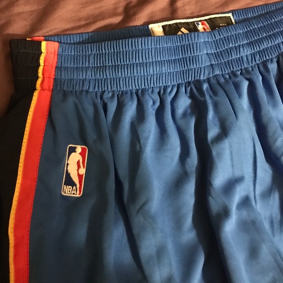 Oklahoma City Thunder team shorts - Picture 3 of 4