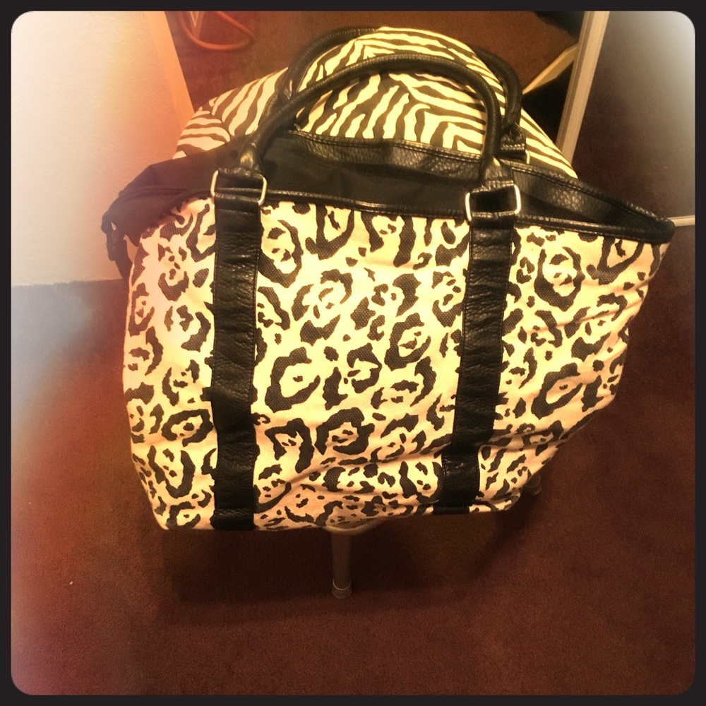 Weekender (overnight bag)