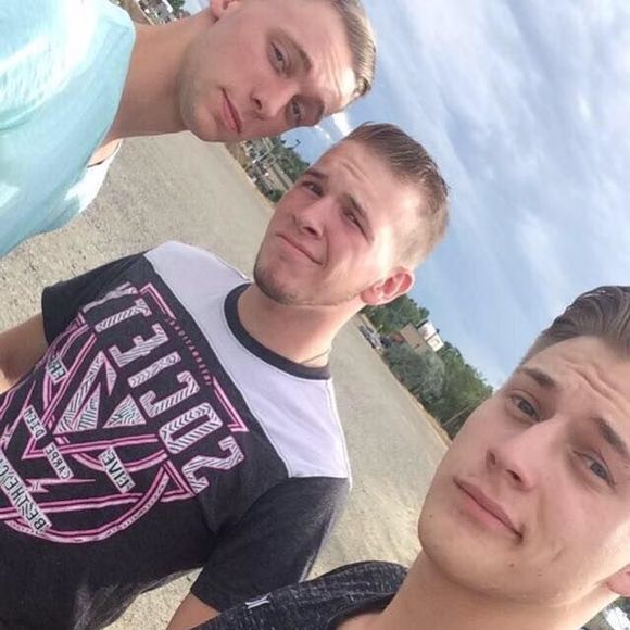 Meet your Posher, Xavier - Picture 1 of 1