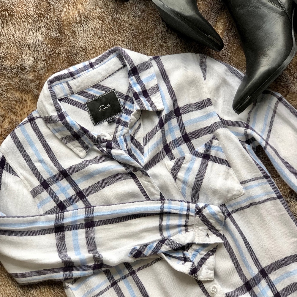 Rails Hunter Button Down Shirt in White & Navy