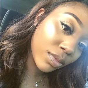 Meet your Posher, Skylar