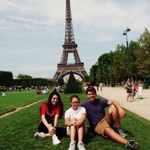 Meet your Posher, Caitlyn