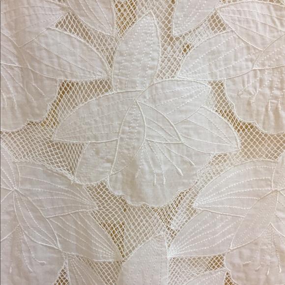 Floral tank - Picture 4 of 4