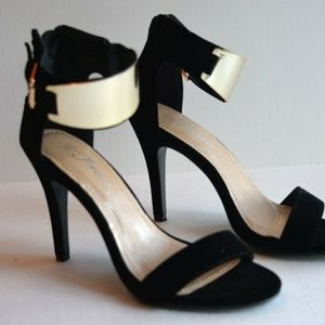 Forever Rubina Ankle Strap Heels