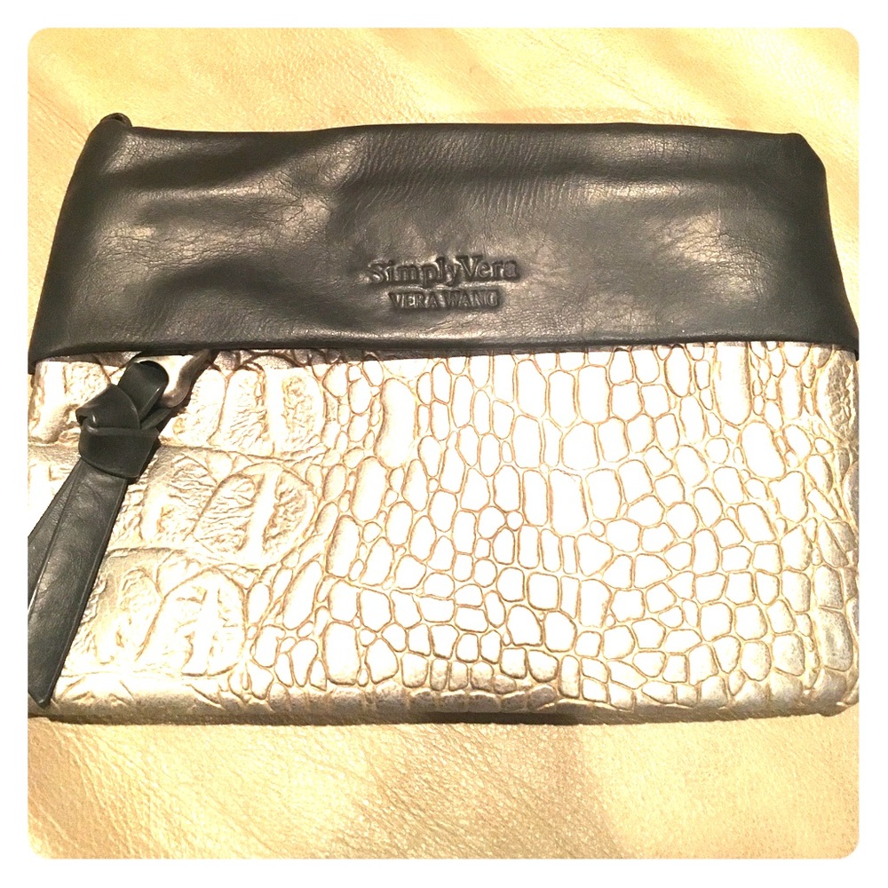 Vera Wang small clutch with silver pattern