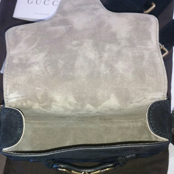 ❌SOLD❌❣️GUCCI Lady Web❣️Leather Suede Bag - Picture 4 of 8