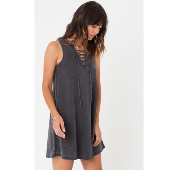 Z Supply Dresses & Skirts - Z Supply All Tied Up Dress