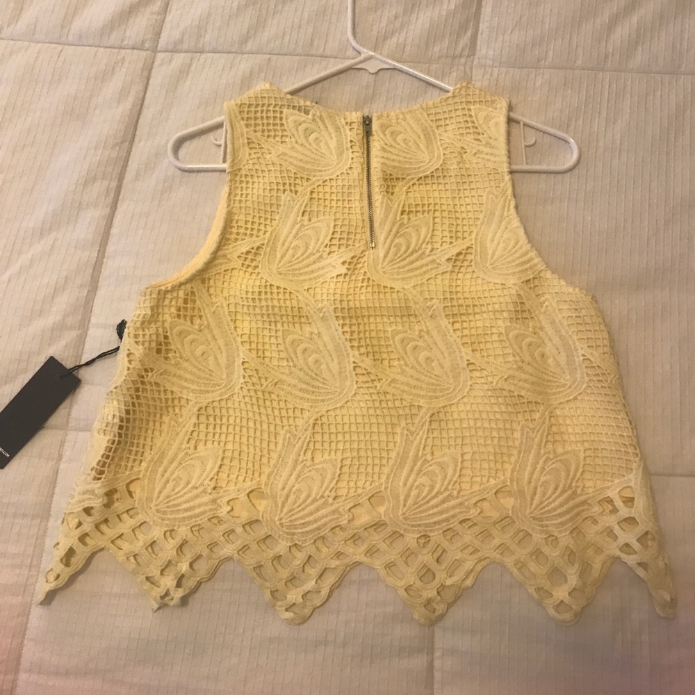 Top - Picture 2 of 2