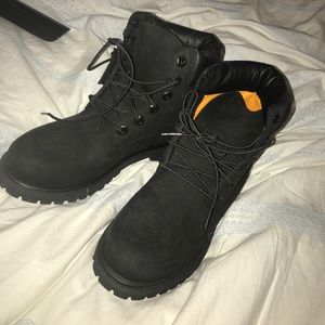 Black Timberlands