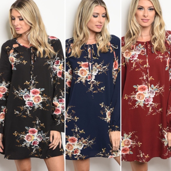 S-L Black Floral dress - Picture 4 of 6