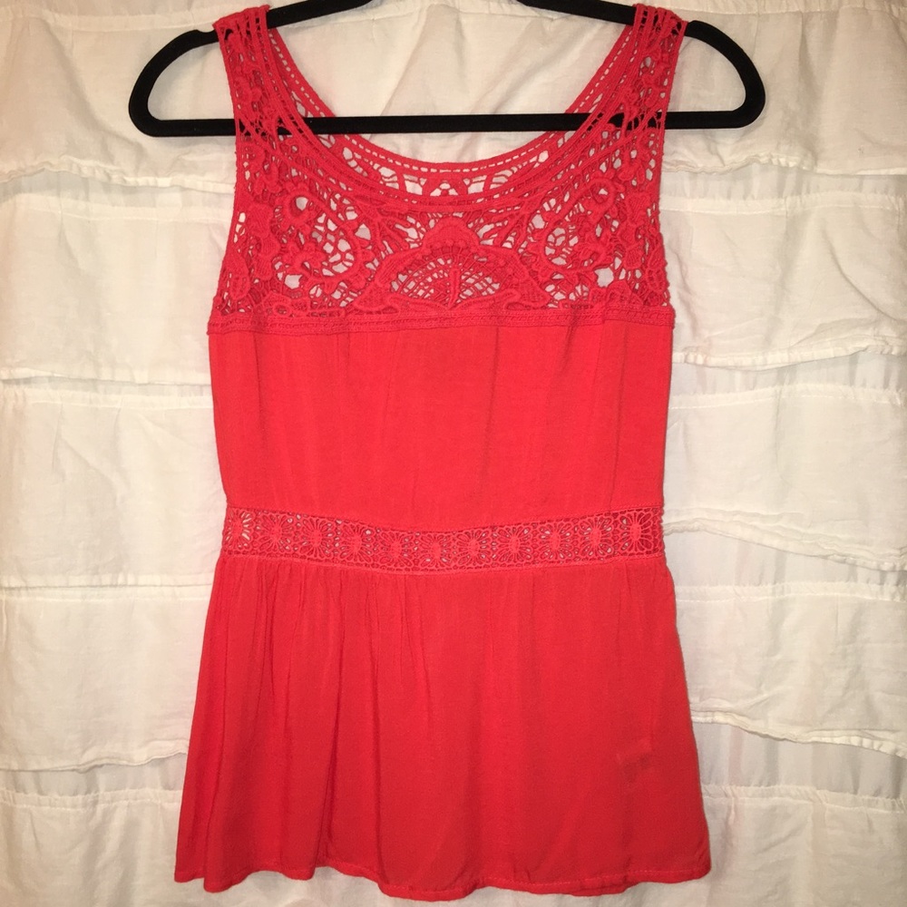 DejaVu Boutique Crochet Top