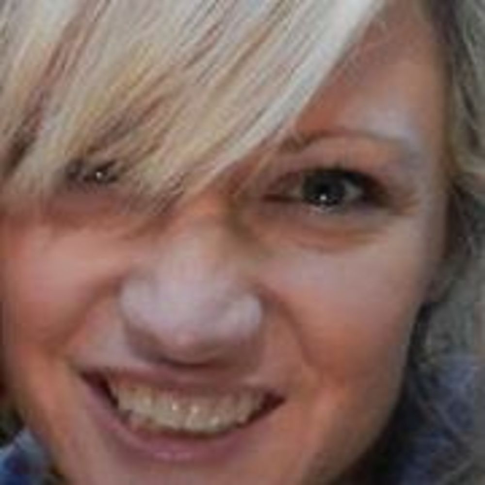 Meet your Posher, Alicia