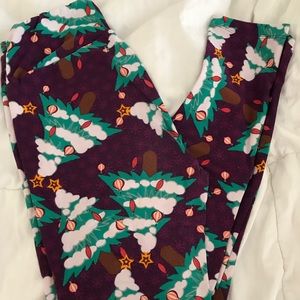 Lularoe Christmas leggings