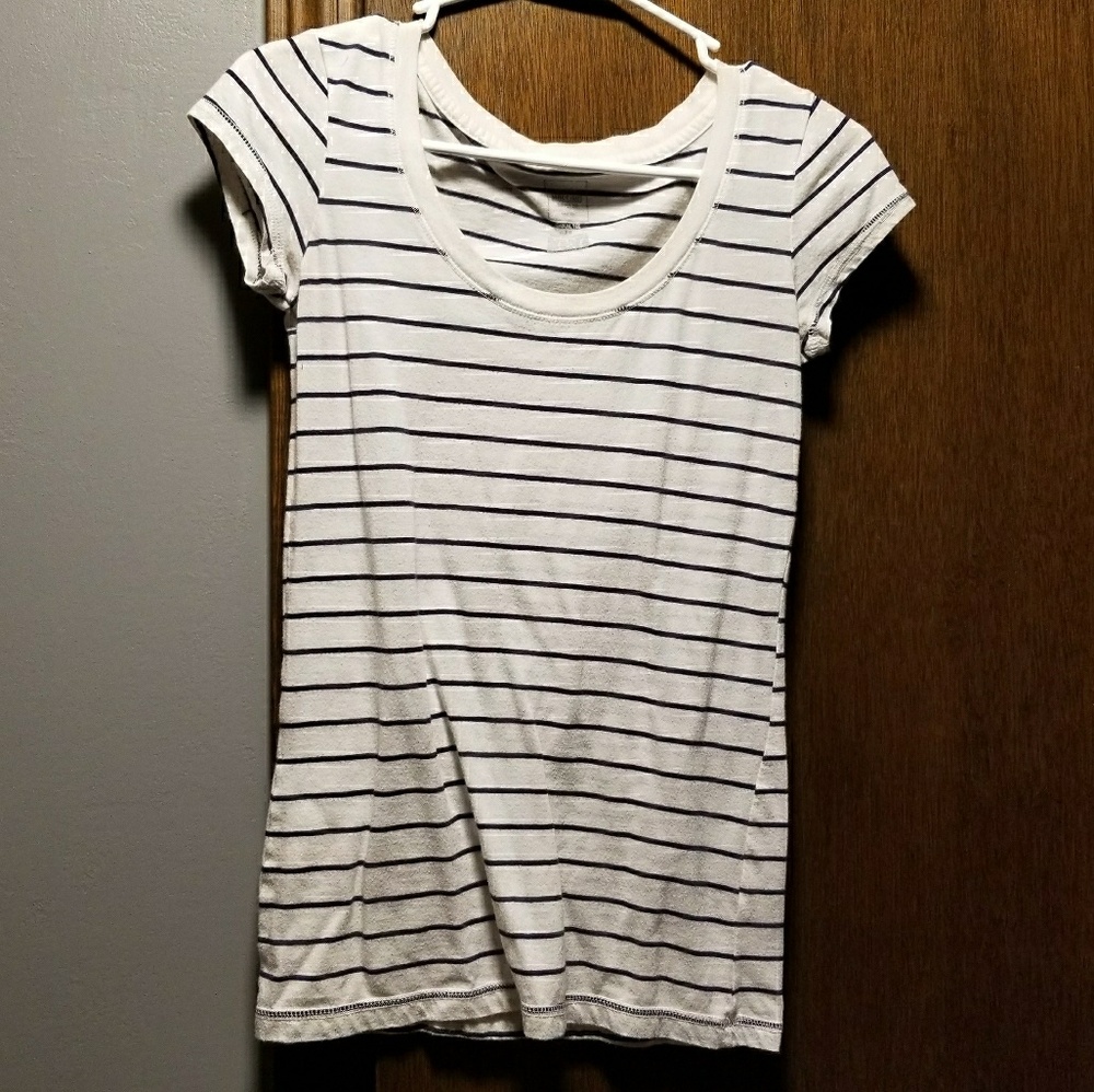 Short sleeve shirt