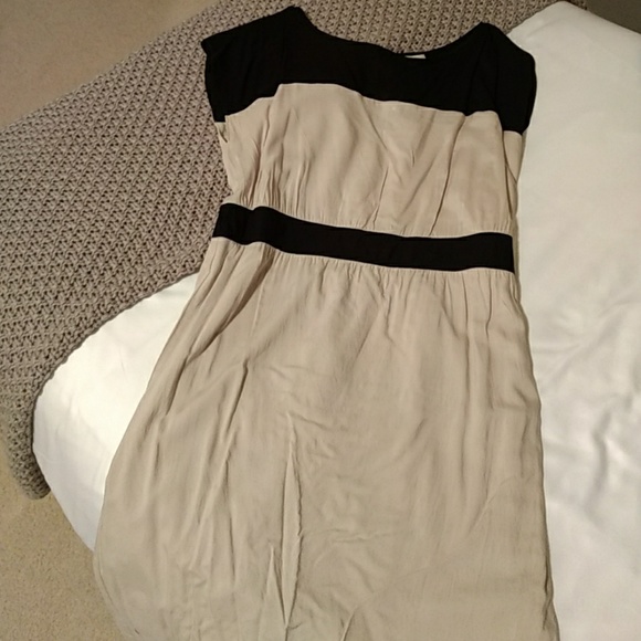 LOFT Dresses & Skirts - Dress