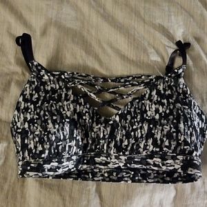 Criss cross fabletics sports bra