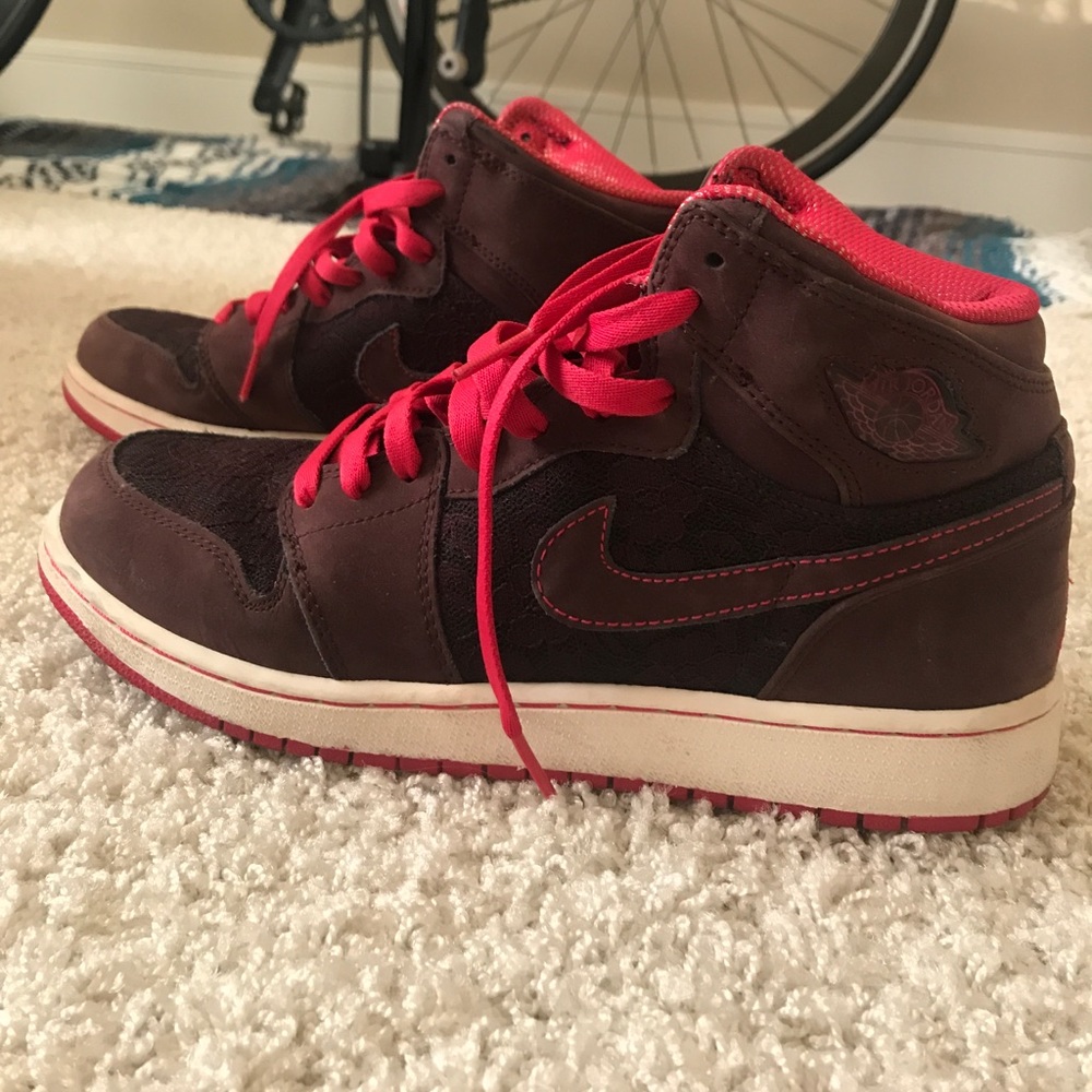Nike Air Jordan 3’s in plum lace