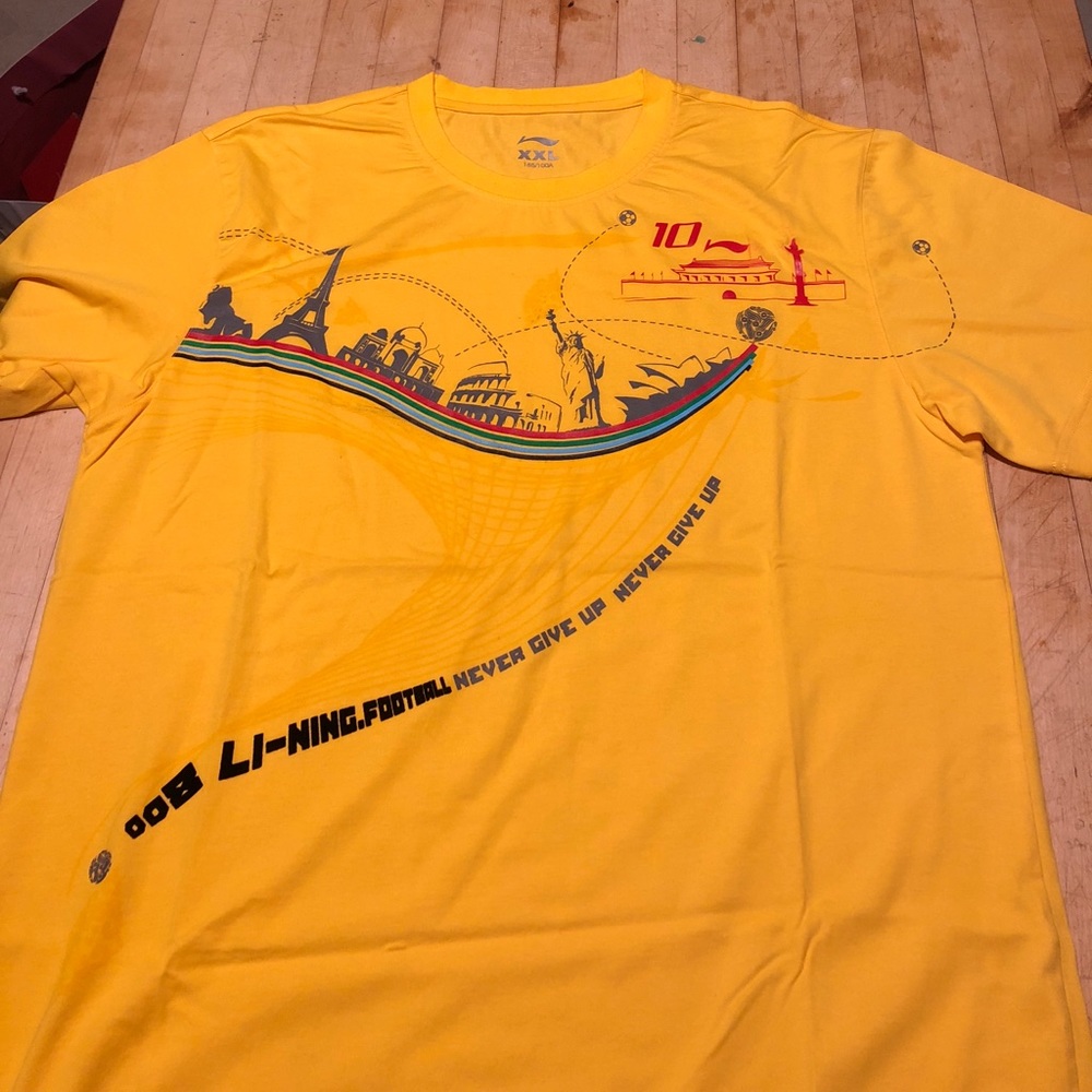 Yellow WORLD CUP  "never give up" tshirt