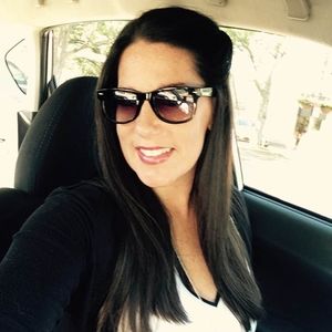 Meet your Posher, Denee