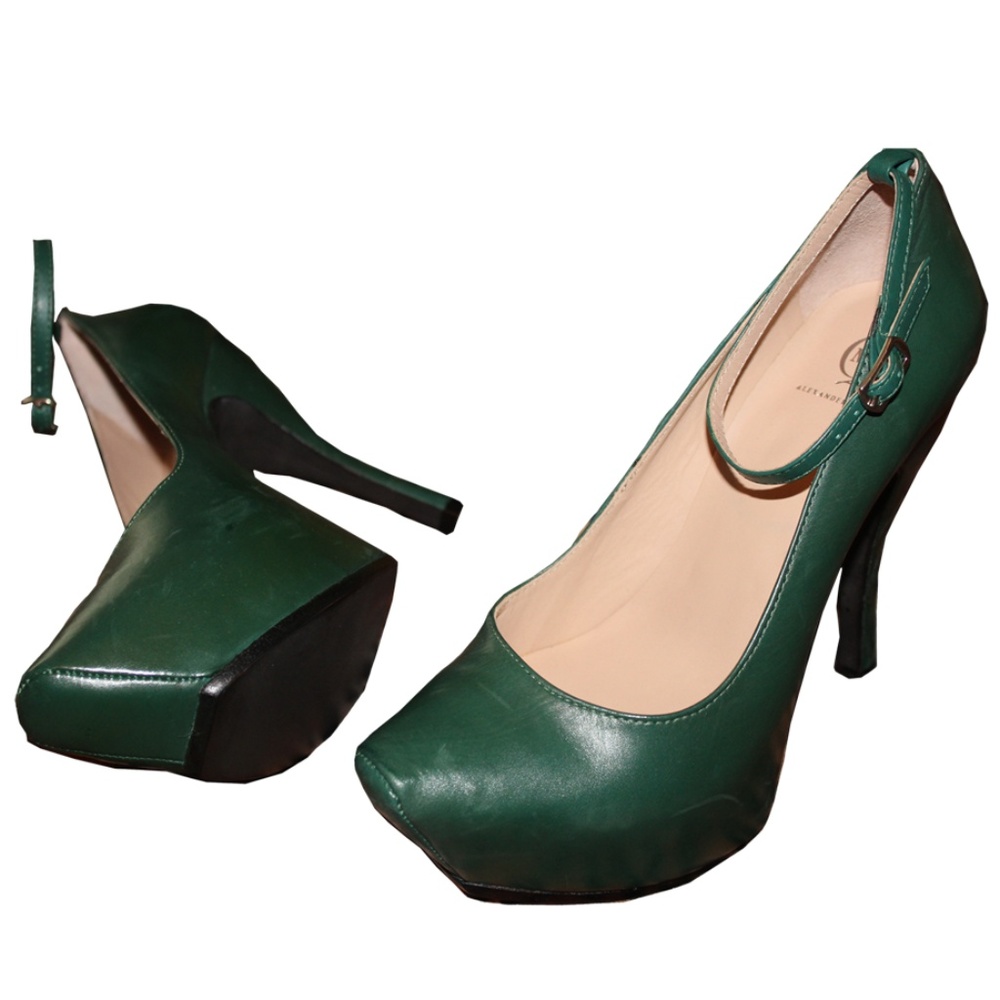 Alexander McQueen Anklestrap Leather Pumps NWOT