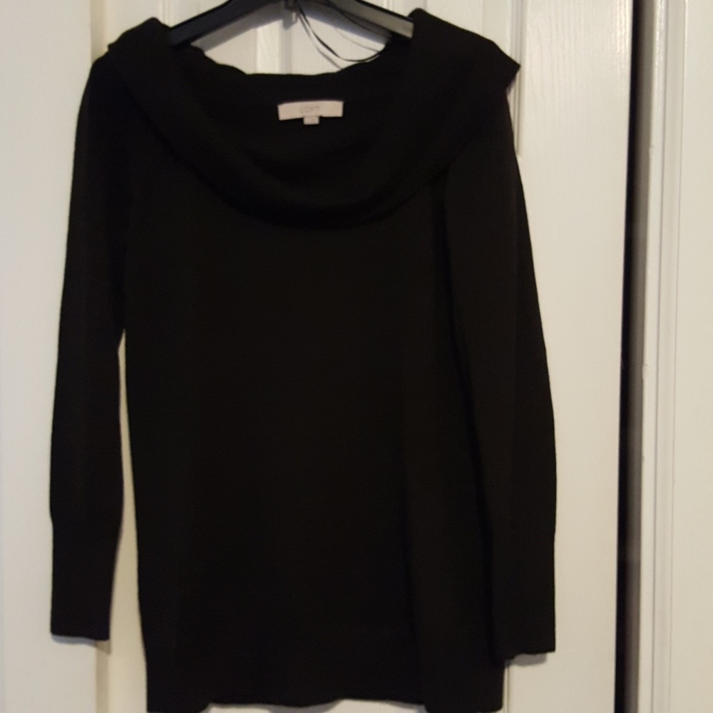 Women's sweater