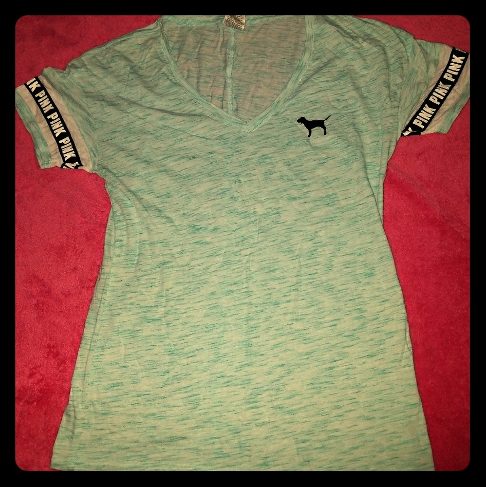 ***SOLD*** Vs Pink Tee, XS, NWOT