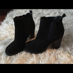 Ankle boots