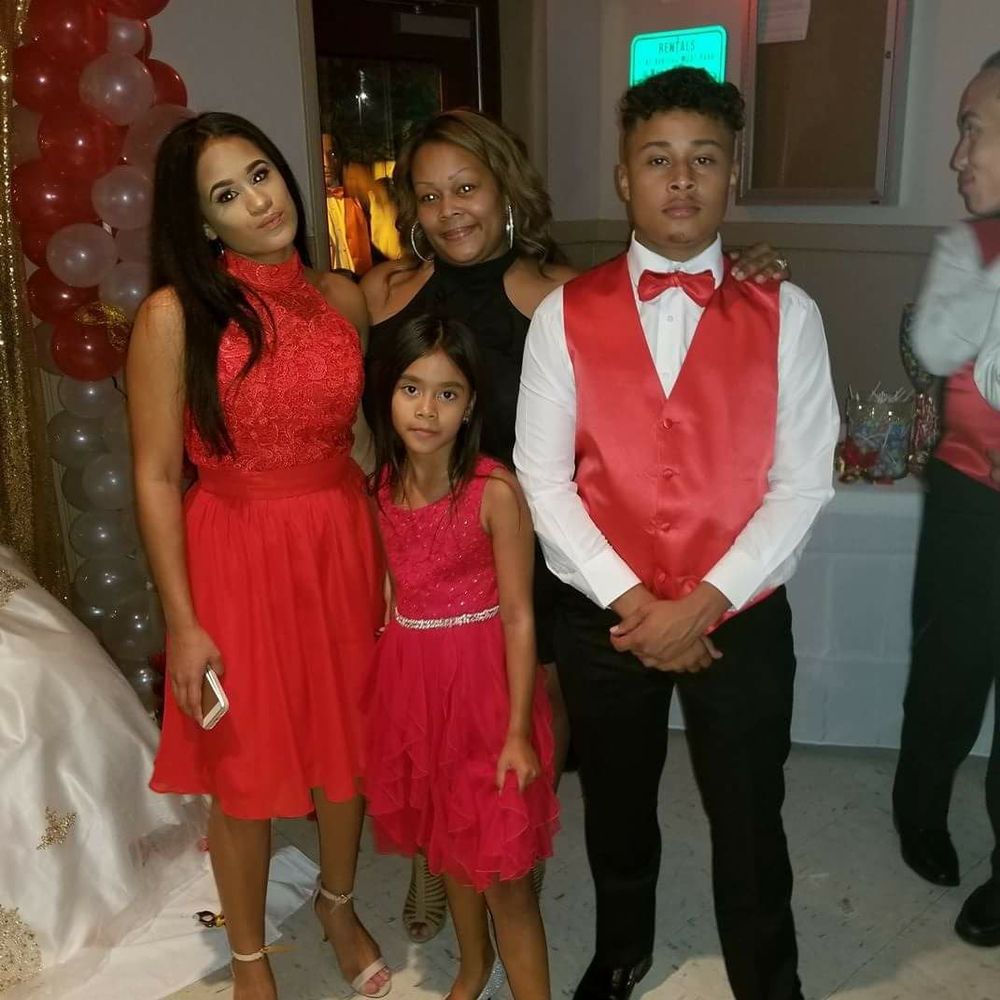 Meet your Posher, Glenda