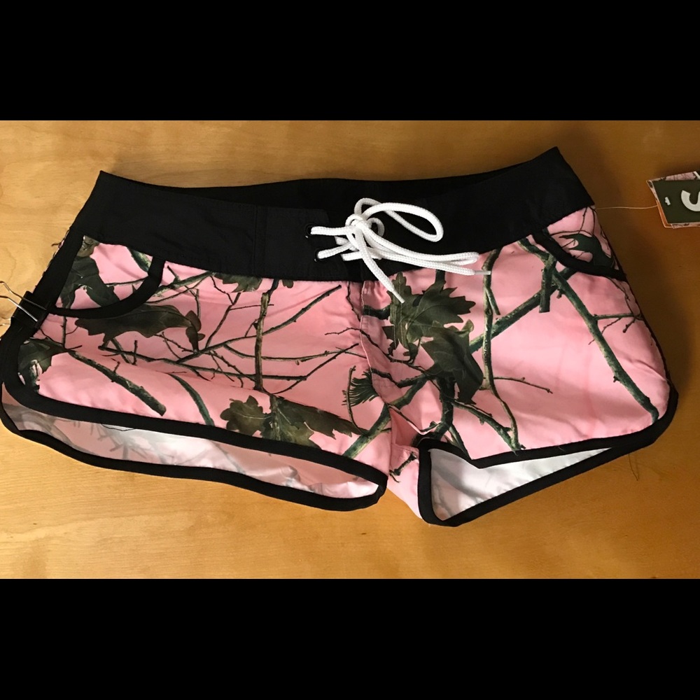 Girls Shorts Camo/Pink