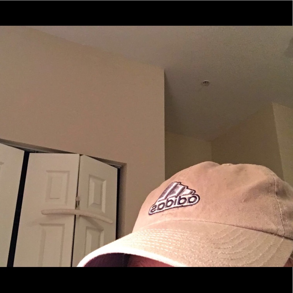 TAN ADIDAS BASEBALL CAP