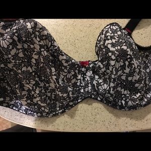 38G Elomi demi cup gently used