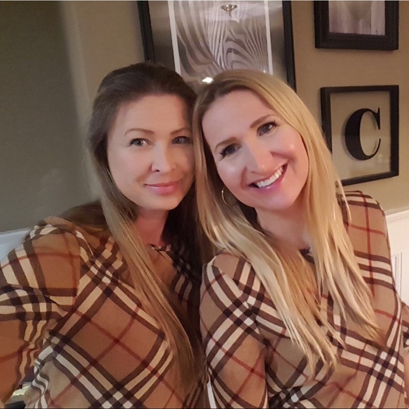 Quinn Beige Tartan Ruffle Sleeve Top☃️ 1 Left Sale - Picture 3 of 7