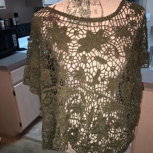 Army green off the shoulder top size 18/20