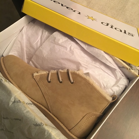 🎁GREAT GIFT🎁 Stylish Booties - Picture 6 of 6