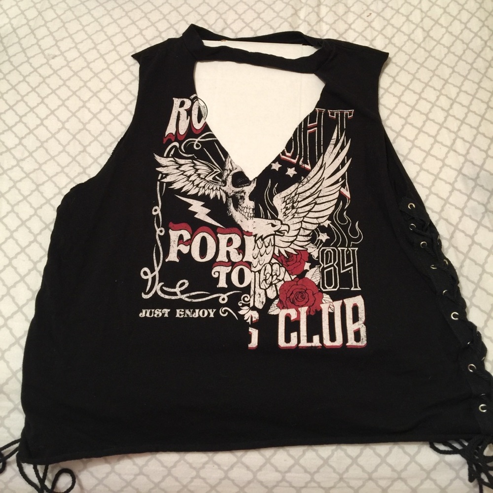 Neck choker black shirt