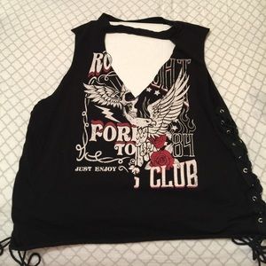 Neck choker black shirt