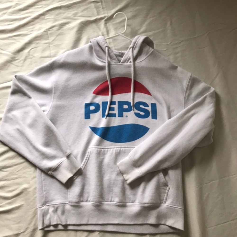 [Forever 21] Men’s discontinued “Pepsi” hoodie