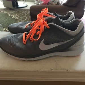 Women's Nike free trainer fit 5.0