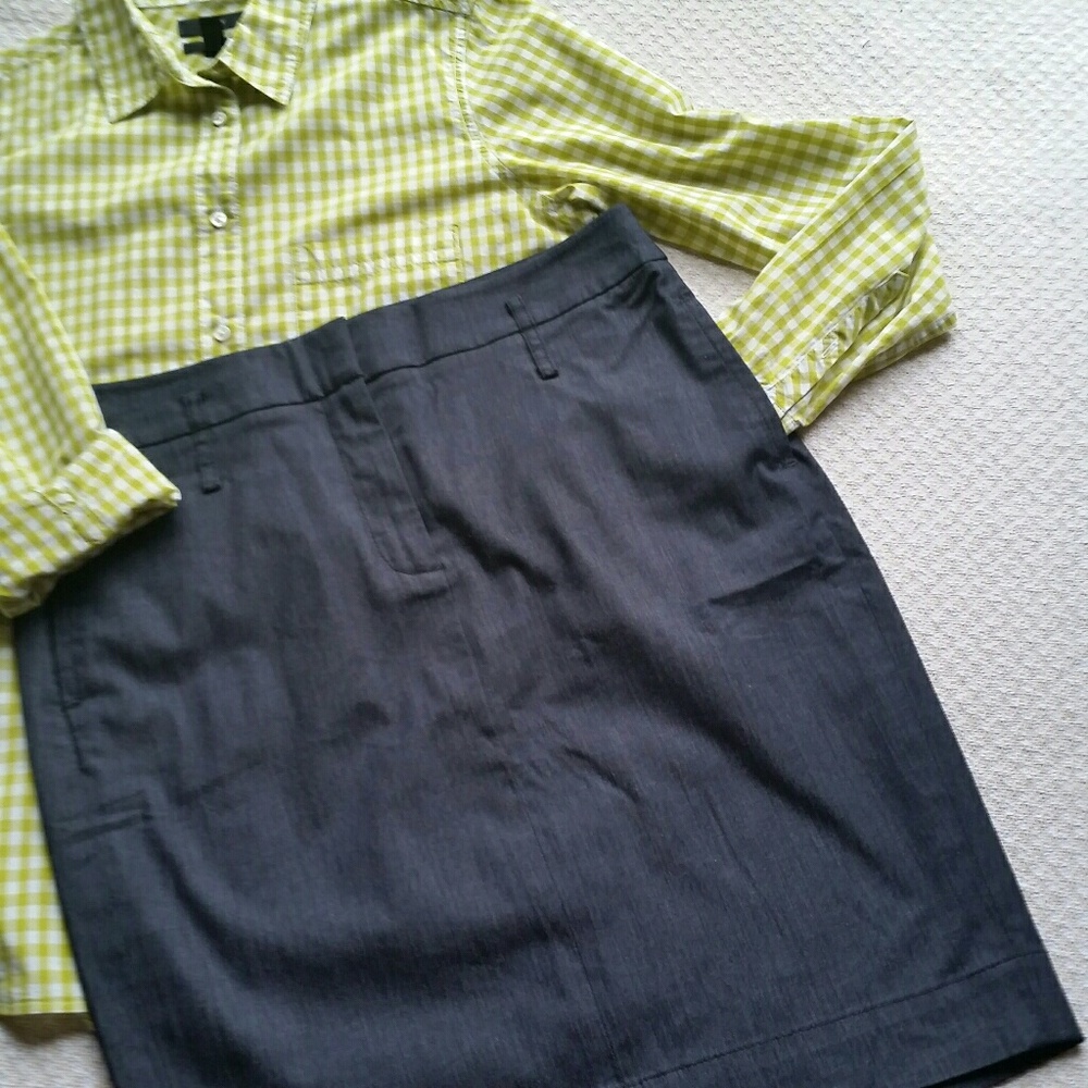 New Loft Sz 8 Lightweight Denim Skirt NWOT