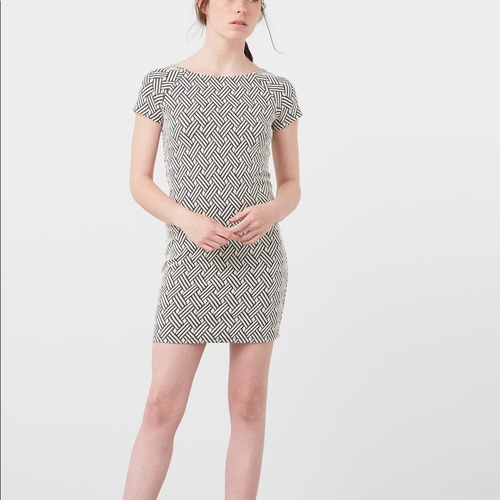 Mango Contrast Textured-Panel Dress