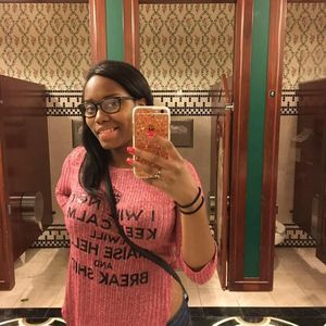 Meet your Posher, Lex