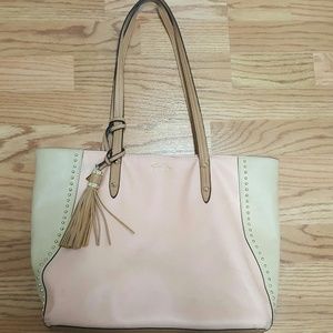 Pretty Jessica Simpson tote bag