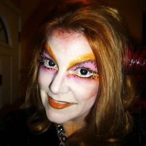 Meet your Posher, Elise