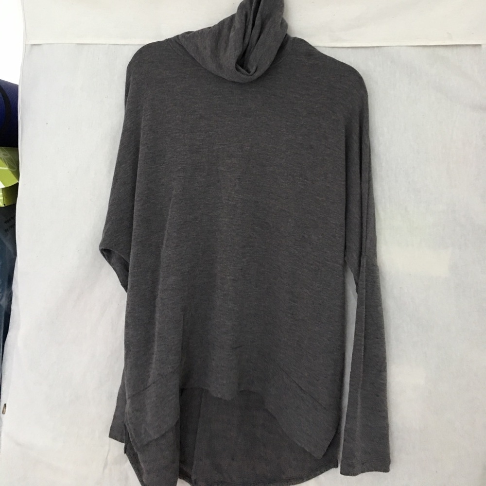 Madison & Berkeley gray tunic/dress