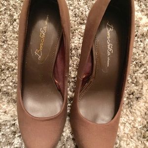 Shoes - .🔴🔴Dark tan stiletto.. Price firm Shoes - .🔴🔴Dark tan stiletto.. Price firm