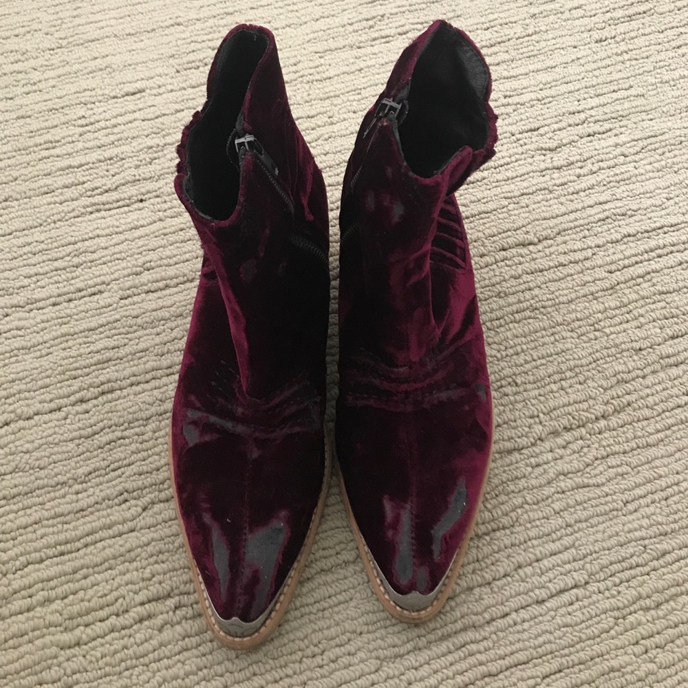 Free people boots size 8