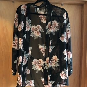 H&M floral kimono
