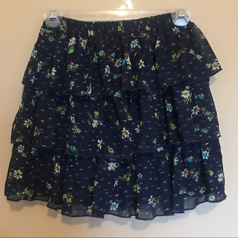 Mossimo Tiered Floral Ruffle Skirt Size Xs