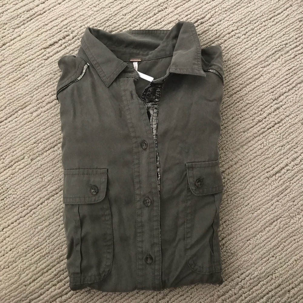 Free people button up